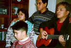 guitar.jpg (61314 bytes)